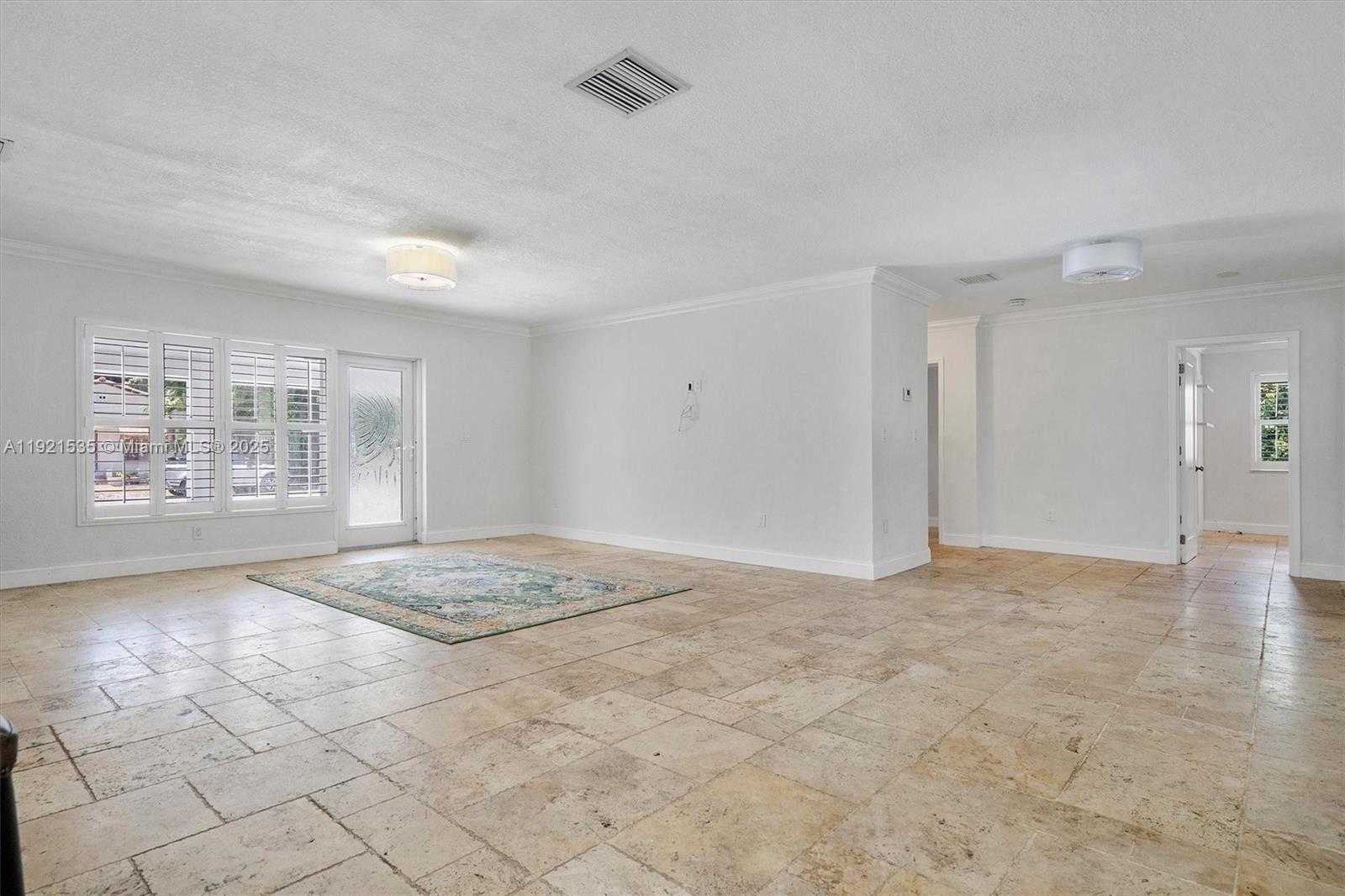 Small Image of 925 NORTH EAST 92ND ST, Miami Shores Number 11