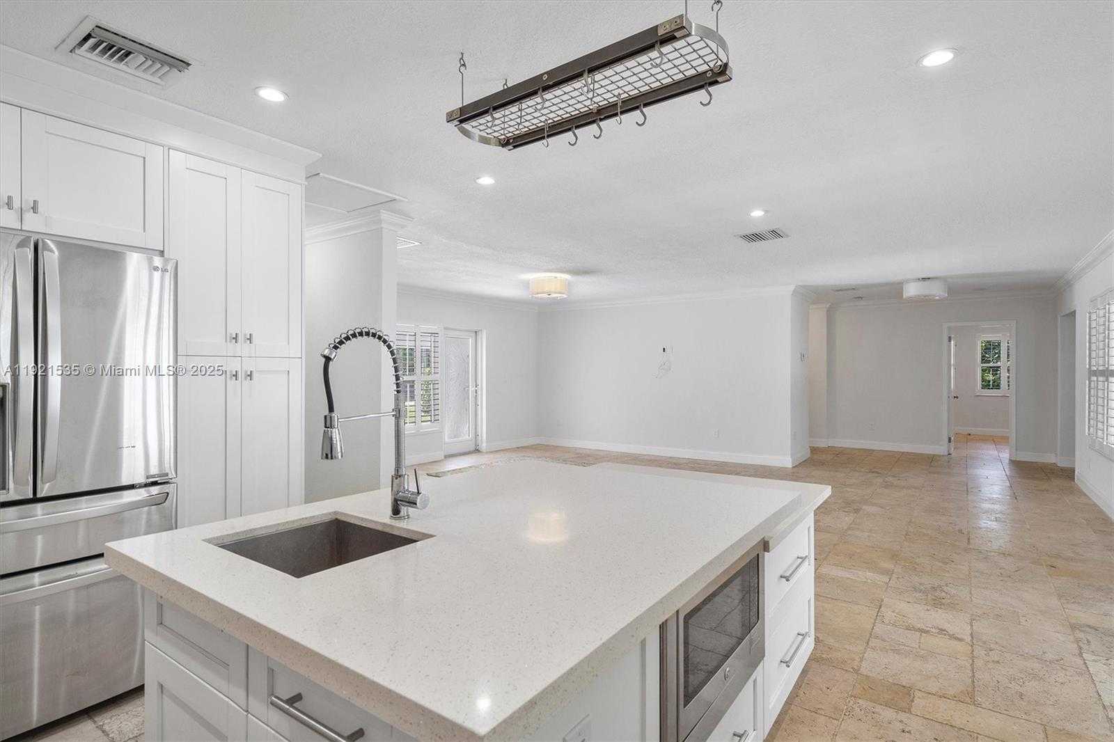 Small Image of 925 NORTH EAST 92ND ST, Miami Shores Number 18