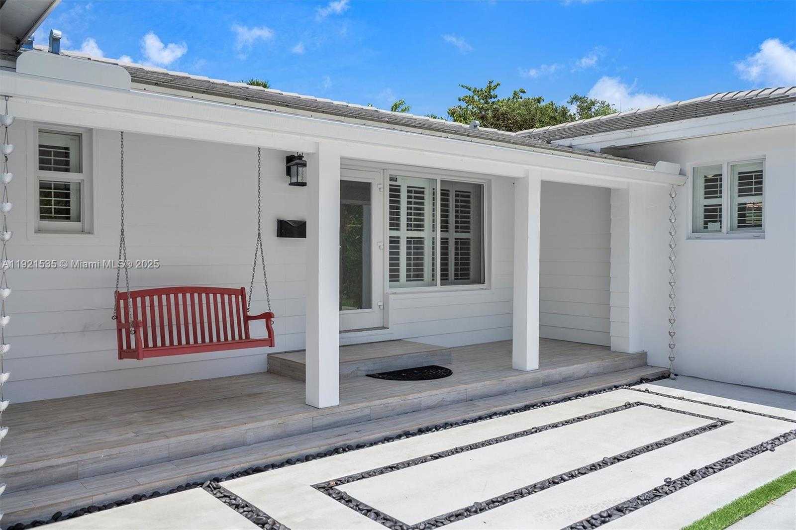 Small Image of 925 NORTH EAST 92ND ST, Miami Shores Number 40