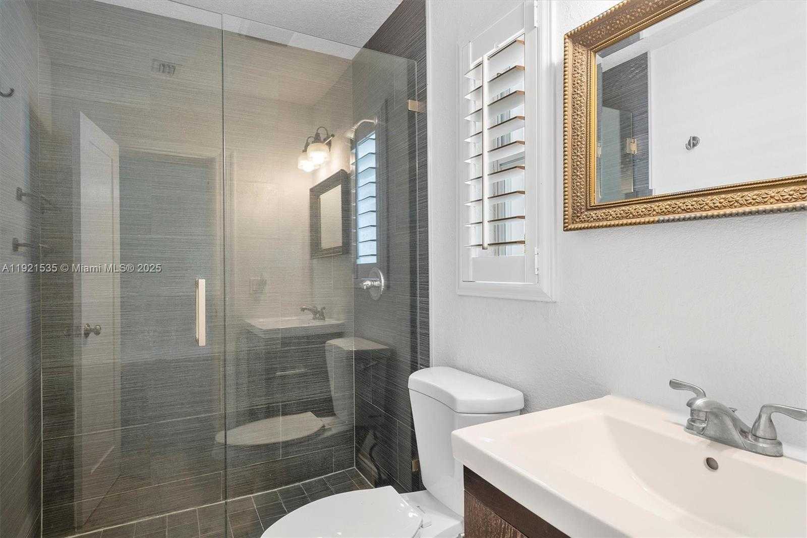 Small Image of 925 NORTH EAST 92ND ST, Miami Shores Number 49