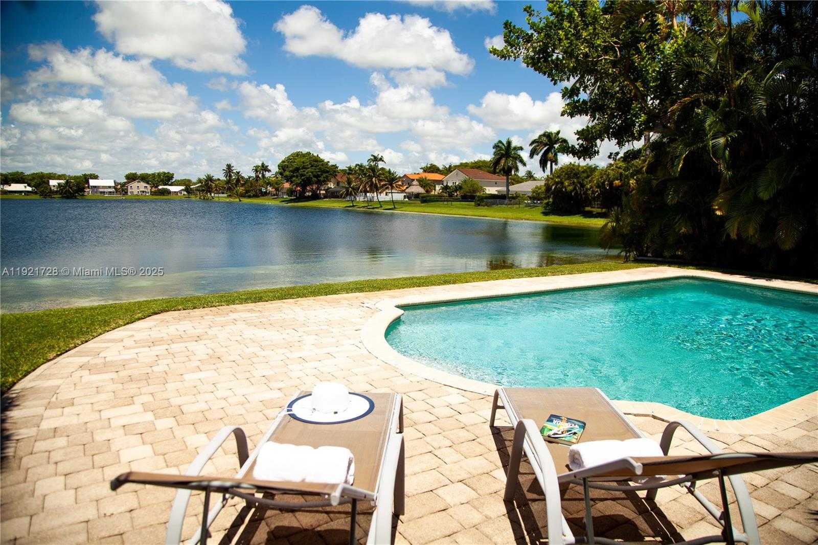 Small Image of 21320 SOUTH WEST 92ND AVE, Cutler Bay Number 38