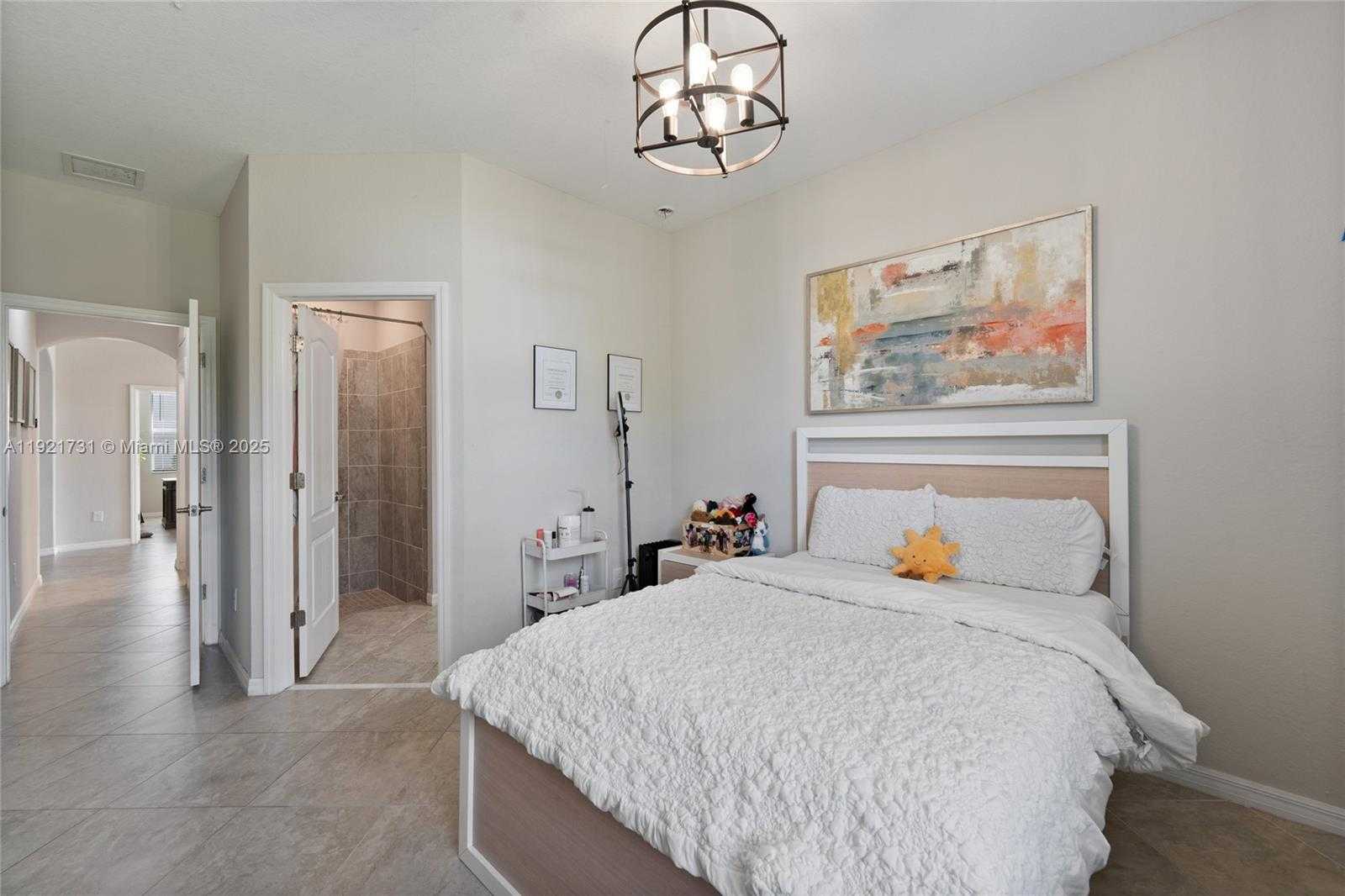 Small Image of 43308 SAPLING ST, Other City - In The State Of Florida Number 34