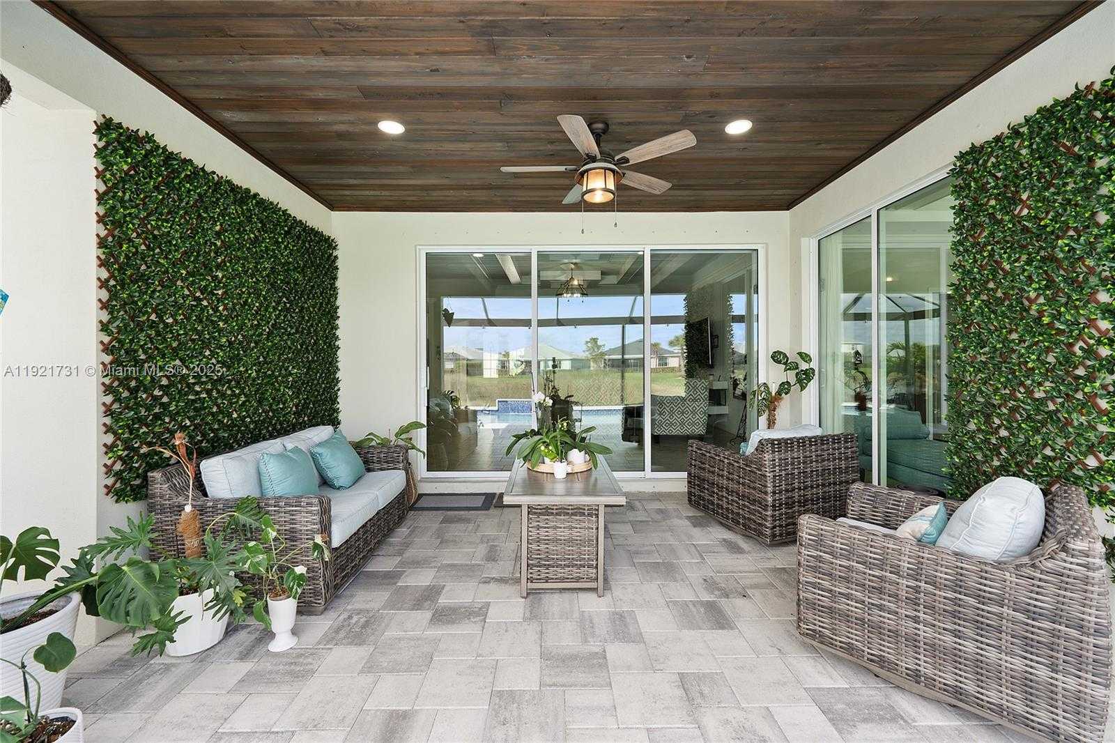 Small Image of 43308 SAPLING ST, Other City - In The State Of Florida Number 37