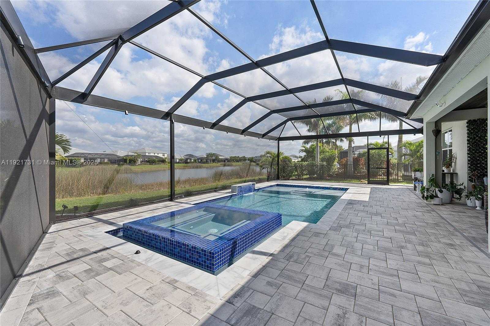 Small Image of 43308 SAPLING ST, Other City - In The State Of Florida Number 39