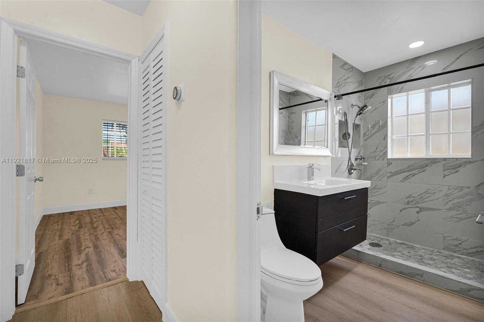 Small Image of 5781 SOUTH WEST 25TH ST, Miami Number 31