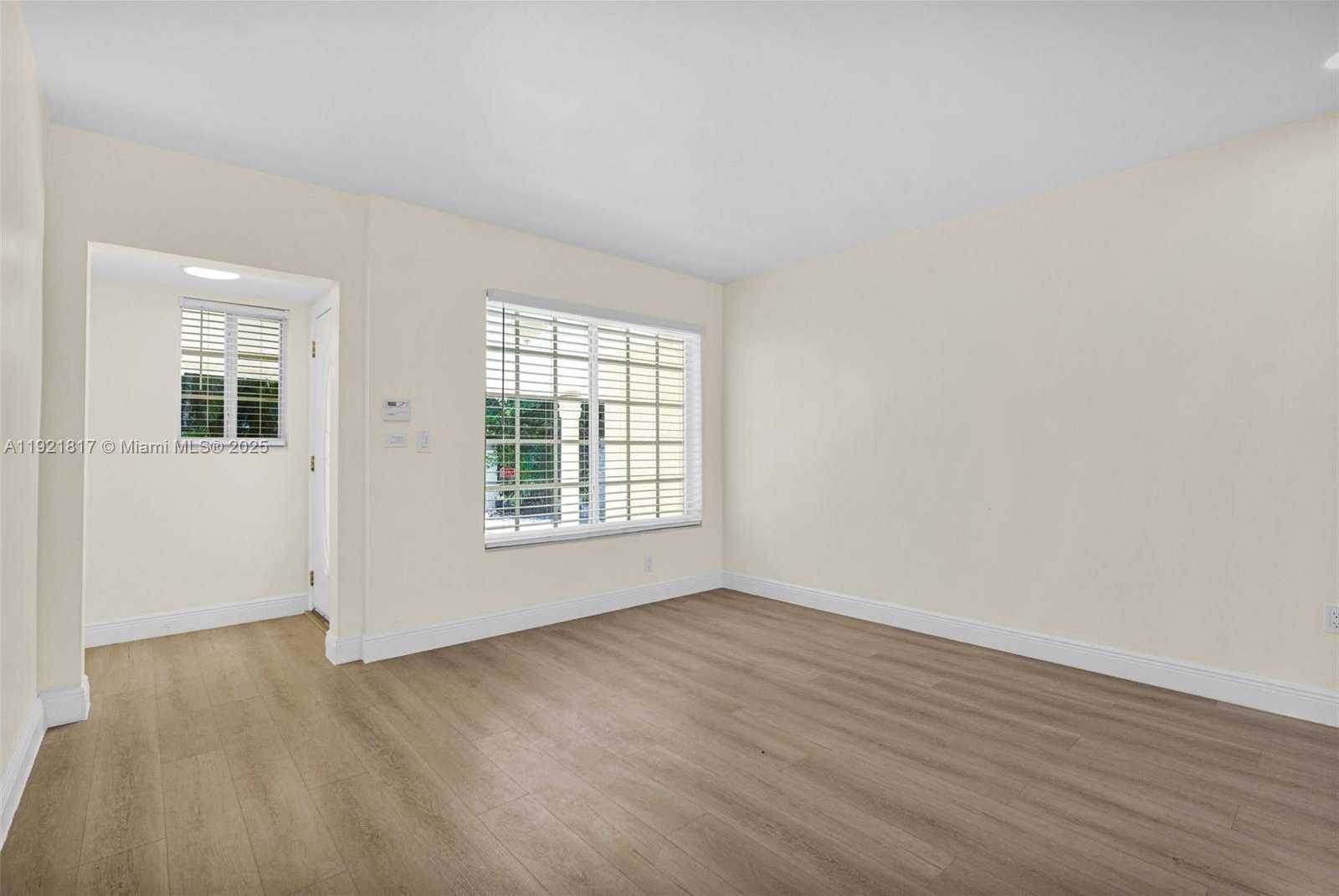 Small Image of 5781 SOUTH WEST 25TH ST, Miami Number 6