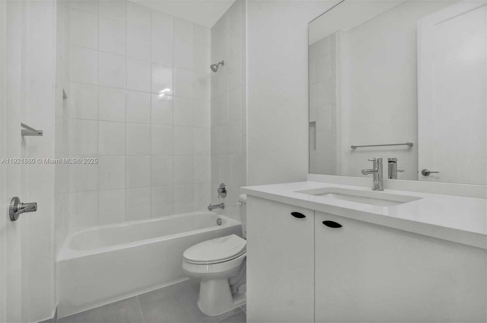 Small Image of 8286 FISHERS ISLAND WAY, Boca Raton Number 38