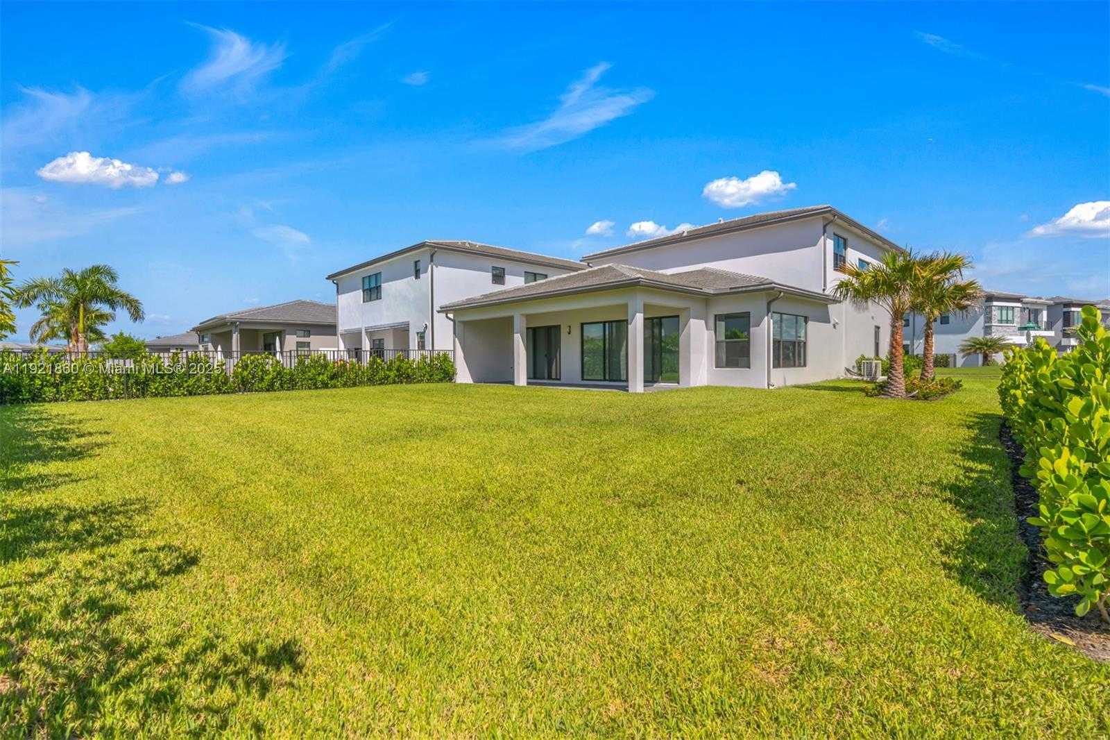 Small Image of 8286 FISHERS ISLAND WAY, Boca Raton Number 66
