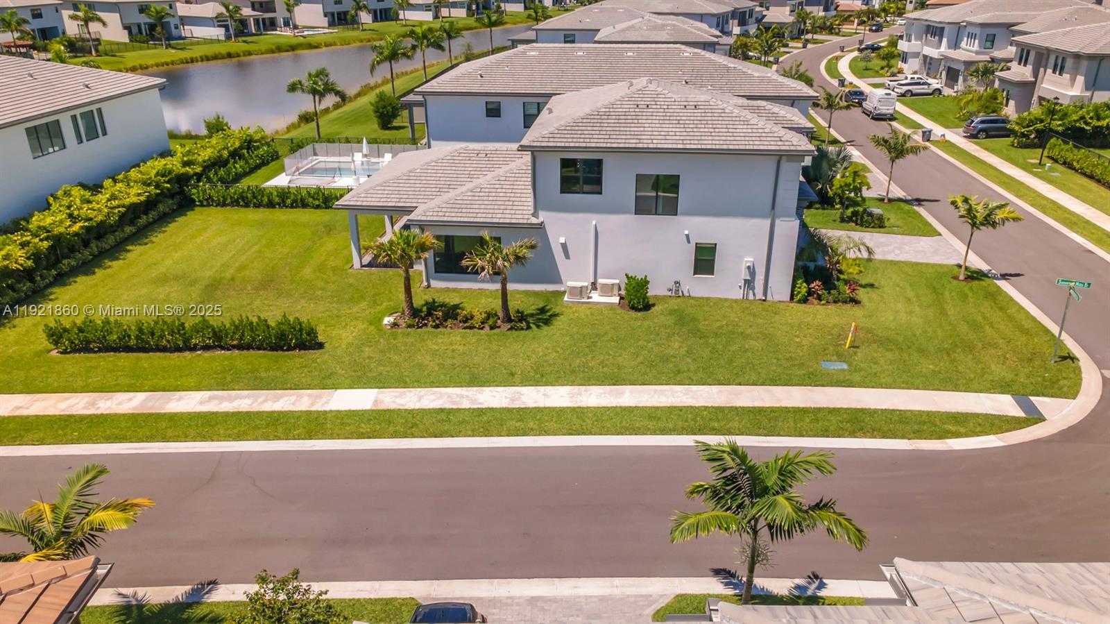 Small Image of 8286 FISHERS ISLAND WAY, Boca Raton Number 75