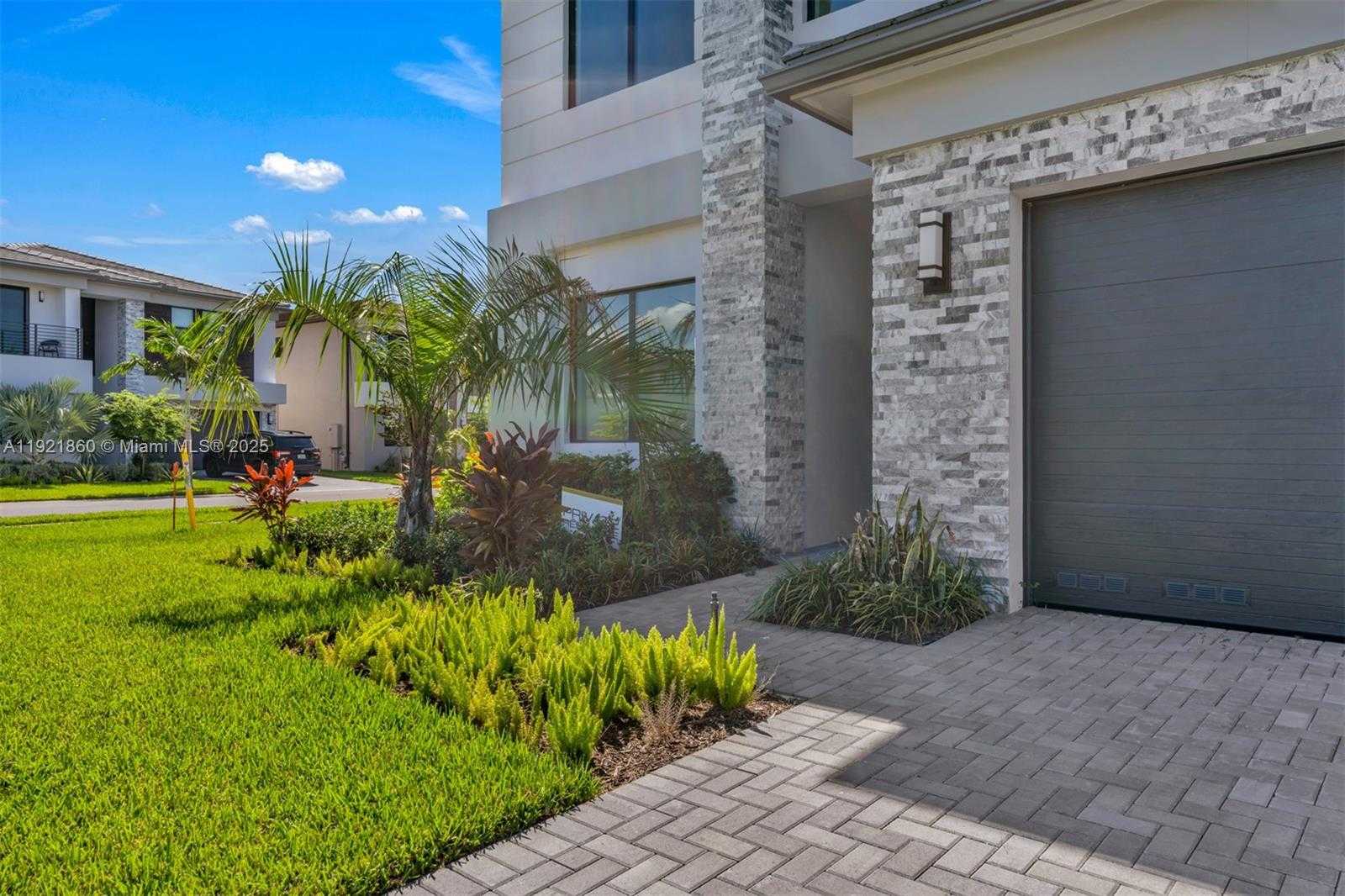 Small Image of 8286 FISHERS ISLAND WAY, Boca Raton Number 82