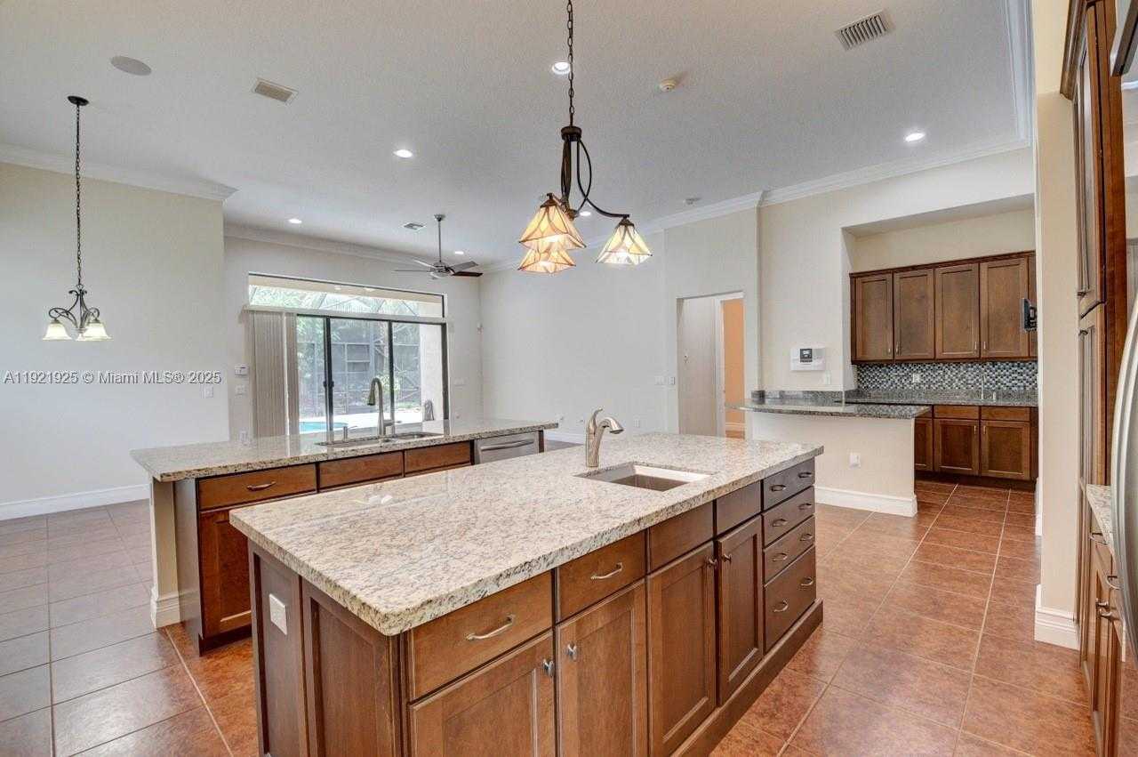 Small Image of 8181 BANPO BRIDGE WAY, Delray Beach Number 23