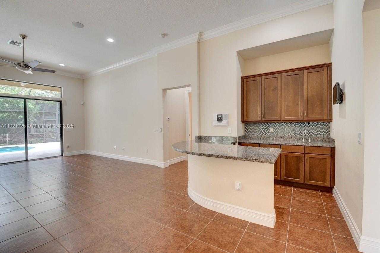 Small Image of 8181 BANPO BRIDGE WAY, Delray Beach Number 32