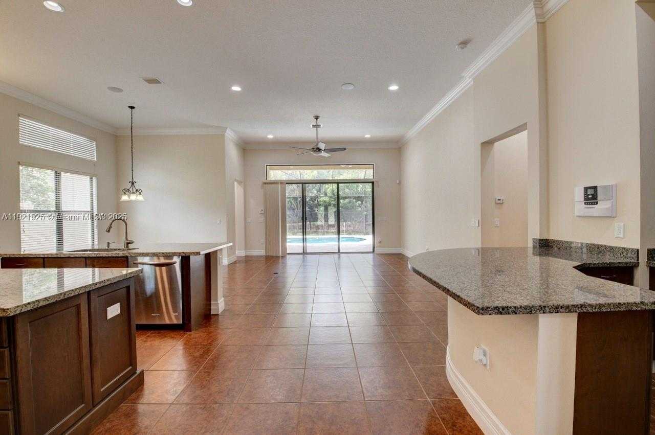 Small Image of 8181 BANPO BRIDGE WAY, Delray Beach Number 33