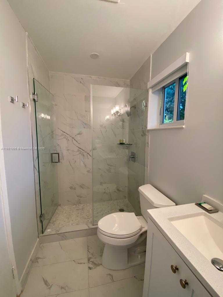 Small Image of 204 SOUTH WEST 19TH AVE, Fort Lauderdale Number 27