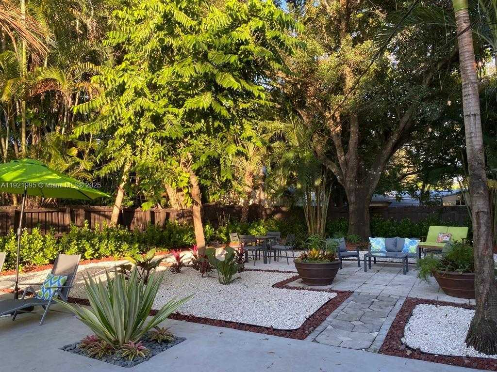 Small Image of 204 SOUTH WEST 19TH AVE, Fort Lauderdale Number 30