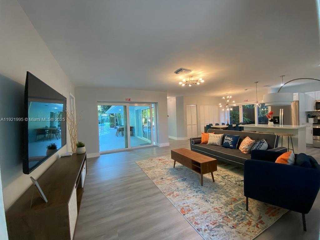 Small Image of 204 SOUTH WEST 19TH AVE, Fort Lauderdale Number 33