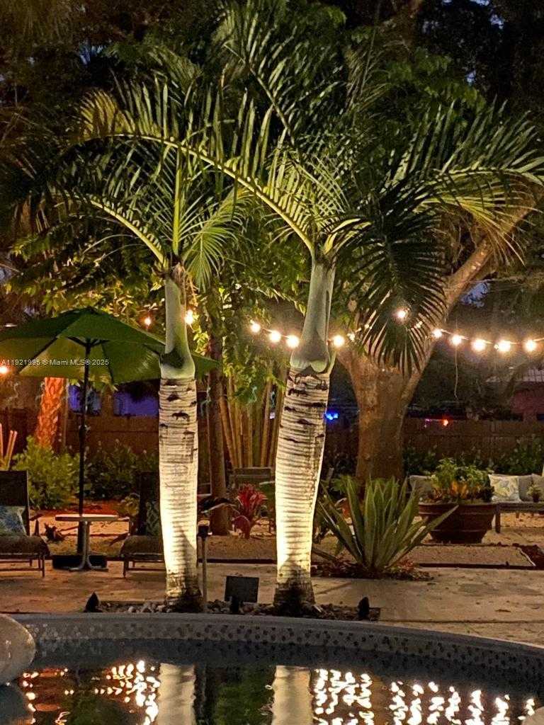 Small Image of 204 SOUTH WEST 19TH AVE, Fort Lauderdale Number 41