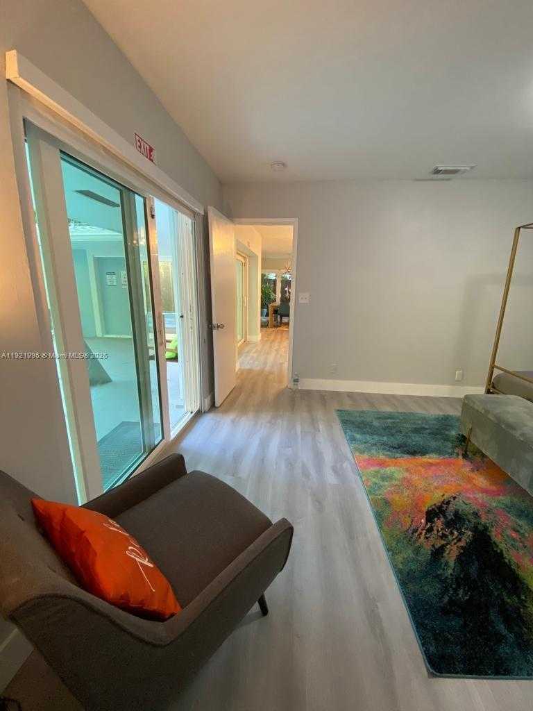 Small Image of 204 SOUTH WEST 19TH AVE, Fort Lauderdale Number 42