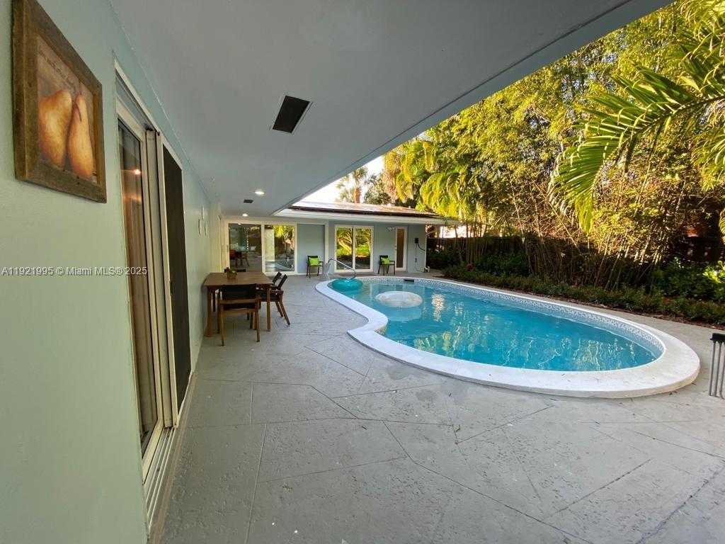 Small Image of 204 SOUTH WEST 19TH AVE, Fort Lauderdale Number 9