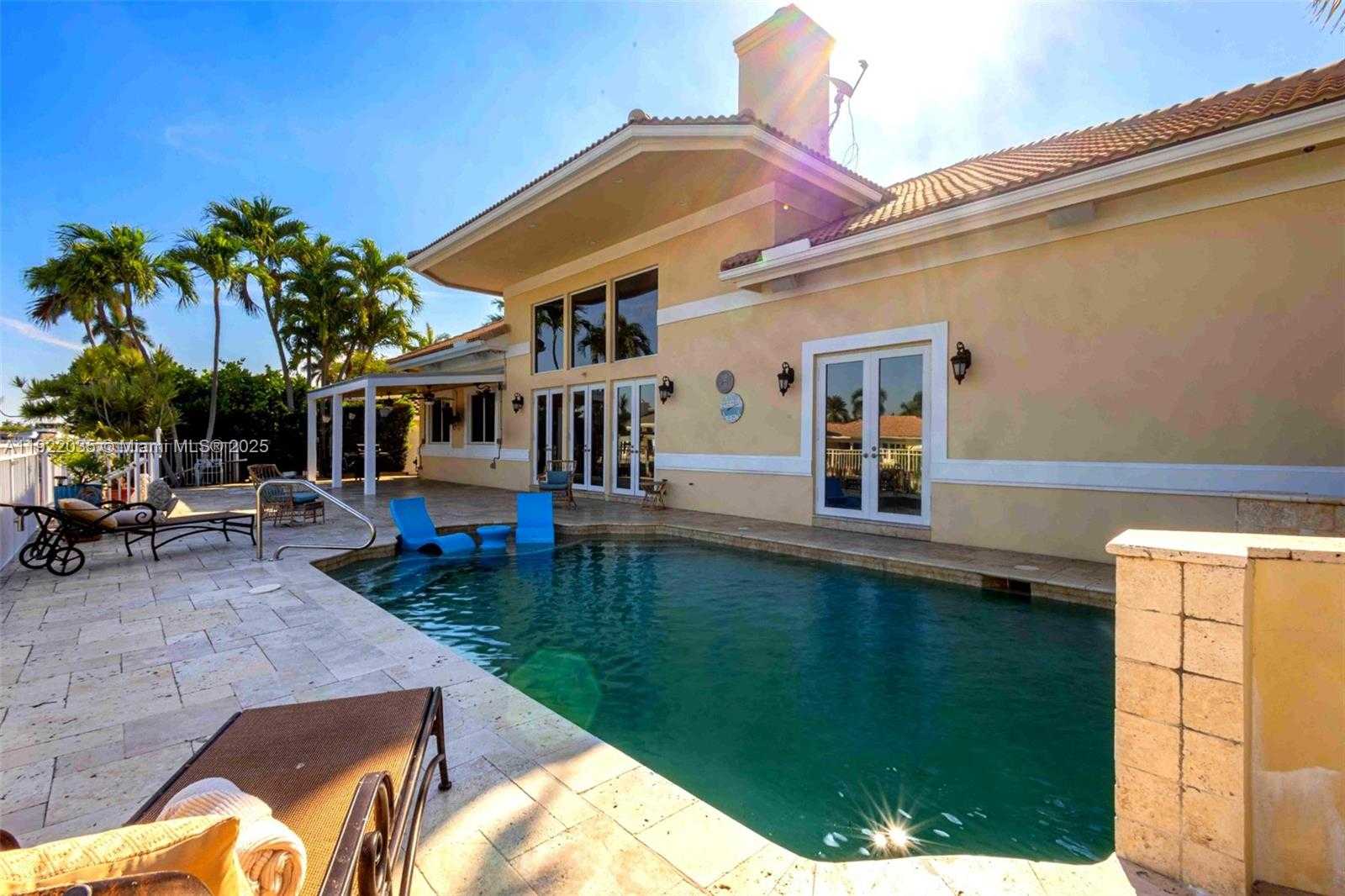 Small Image of 4241 NORTH EAST 23 TERRACE, Lighthouse Point Number 10