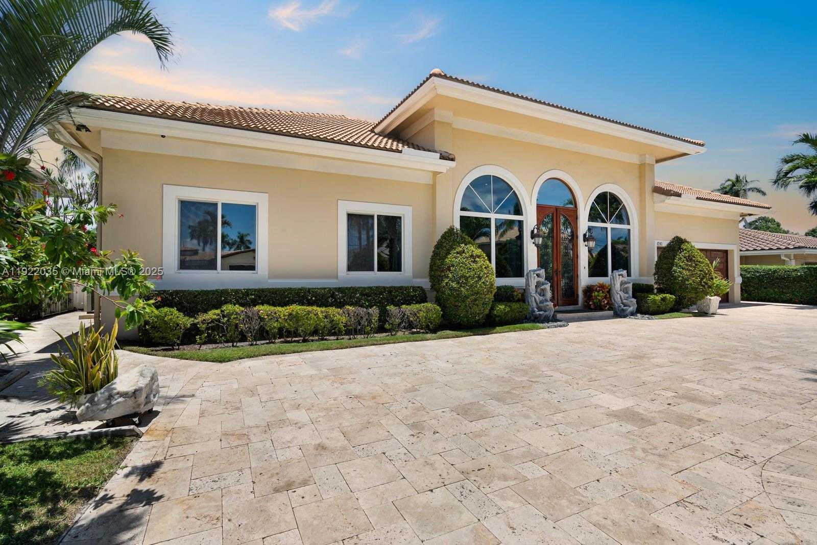 Small Image of 4241 NORTH EAST 23 TERRACE, Lighthouse Point Number 12