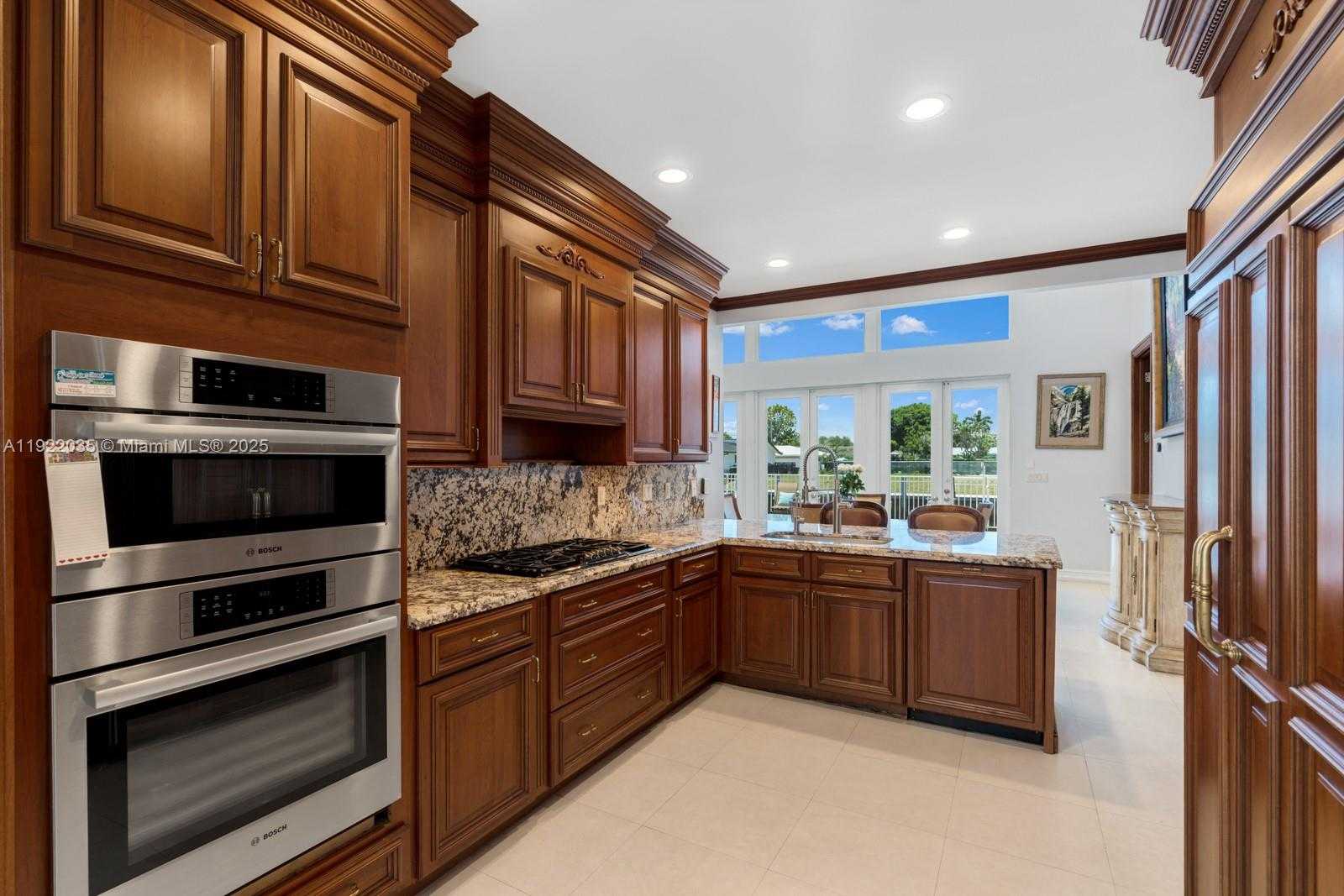 Small Image of 4241 NORTH EAST 23 TERRACE, Lighthouse Point Number 18