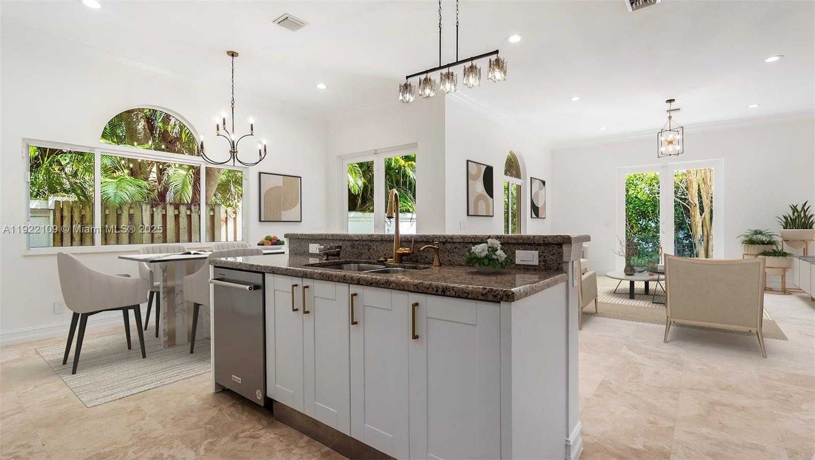 Small Image of 3559 FOREST VIEW CIR, Dania Beach Number 11