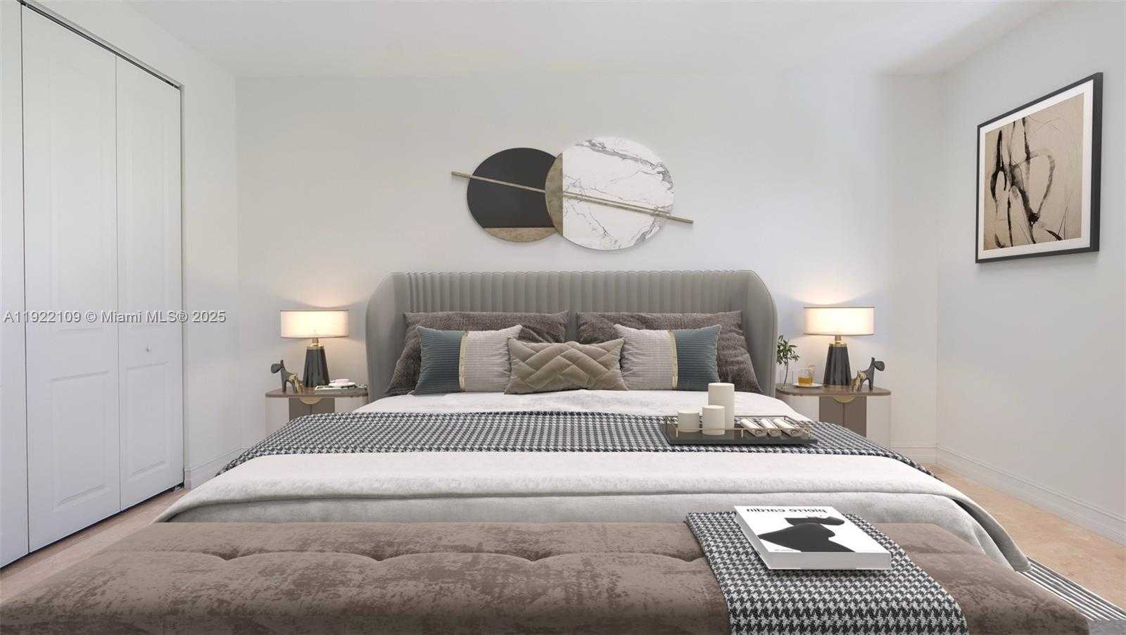 Small Image of 3559 FOREST VIEW CIR, Dania Beach Number 19