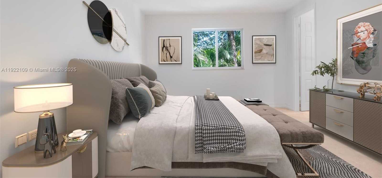 Small Image of 3559 FOREST VIEW CIR, Dania Beach Number 32