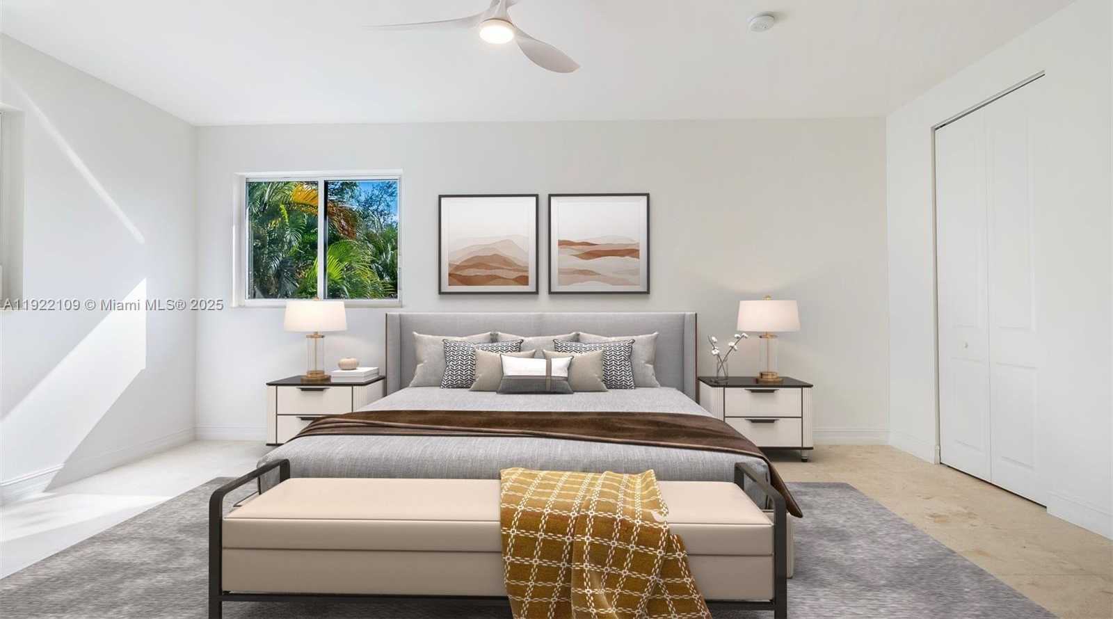 Small Image of 3559 FOREST VIEW CIR, Dania Beach Number 35