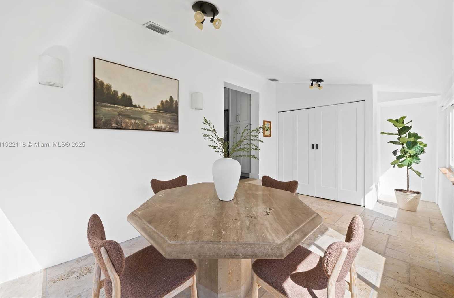 Small Image of 520 SOUTH WEST 12TH CT, Fort Lauderdale Number 12