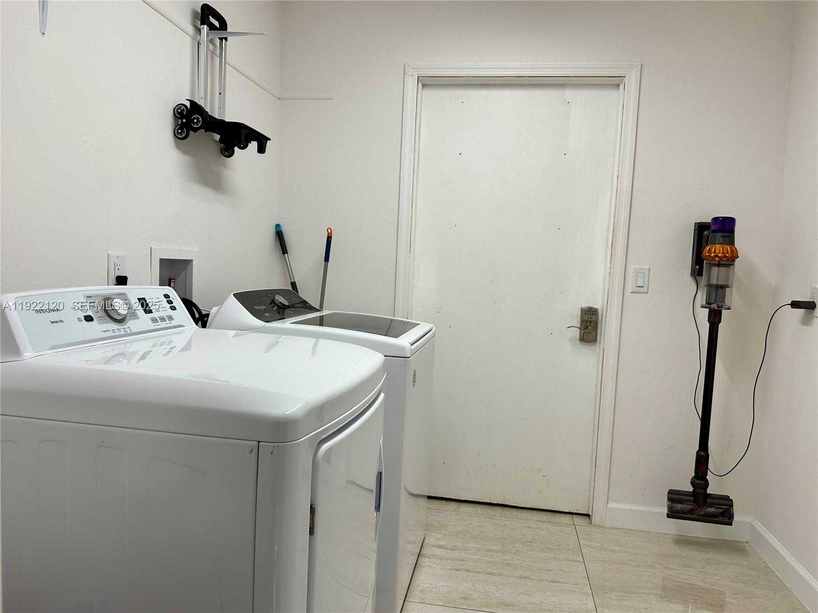 Small Image of 3440 AVE SW, Other City - In The State Of Florida Number 37