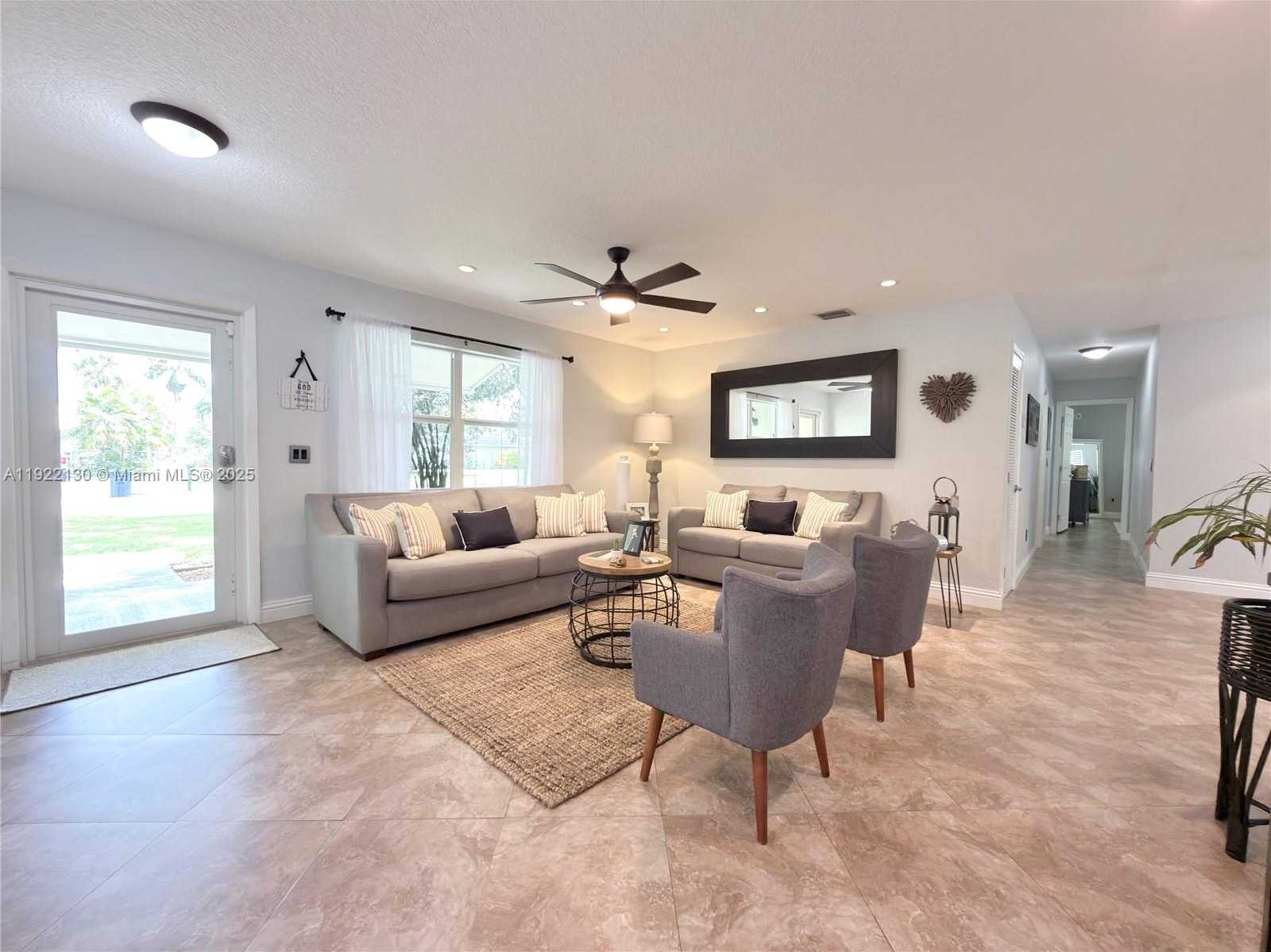 Small Image of 27700 SOUTH WEST 164TH CT, Homestead Number 12