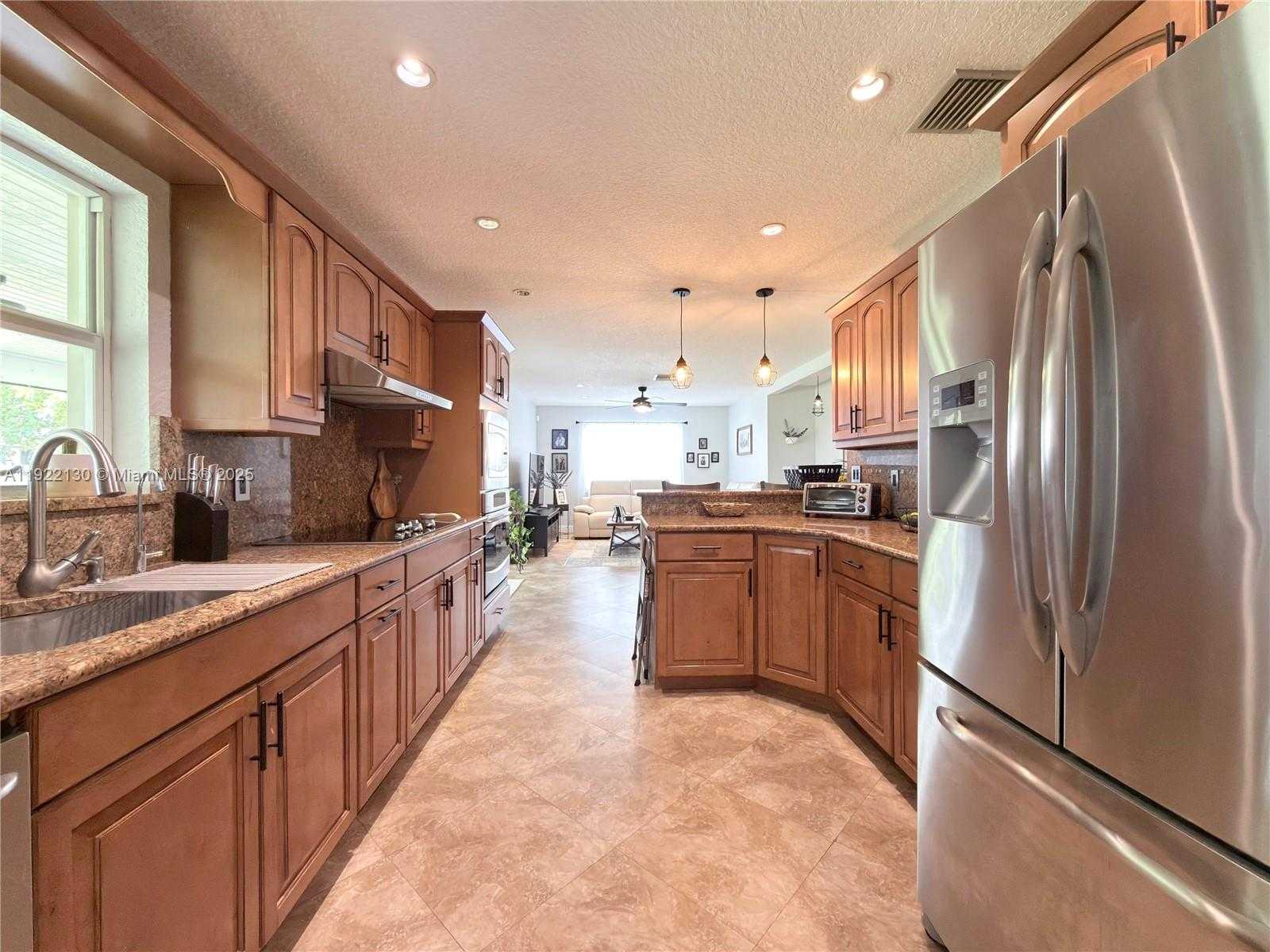 Small Image of 27700 SOUTH WEST 164TH CT, Homestead Number 17