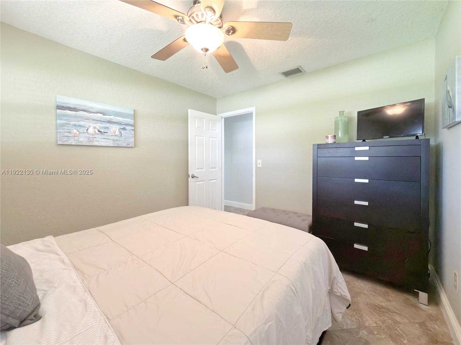 Small Image of 27700 SOUTH WEST 164TH CT, Homestead Number 26