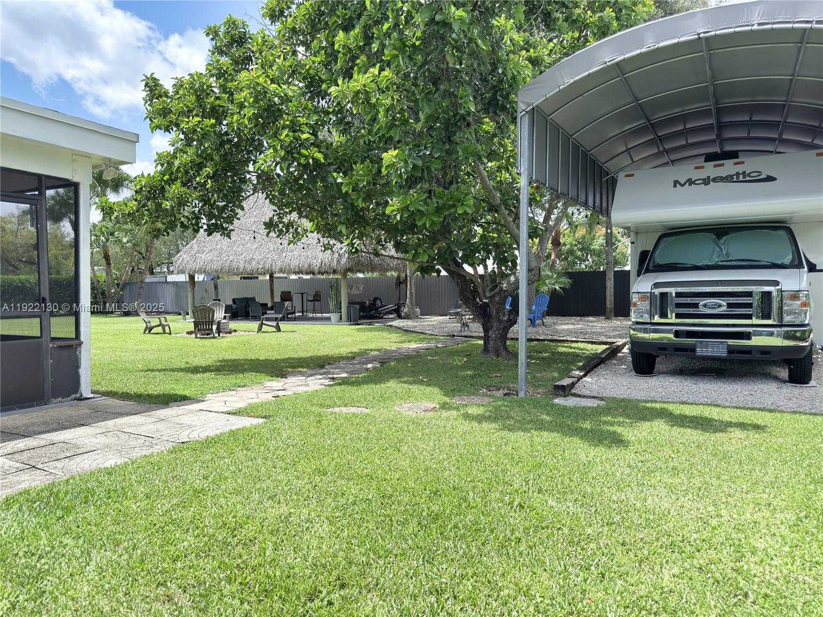 Small Image of 27700 SOUTH WEST 164TH CT, Homestead Number 51