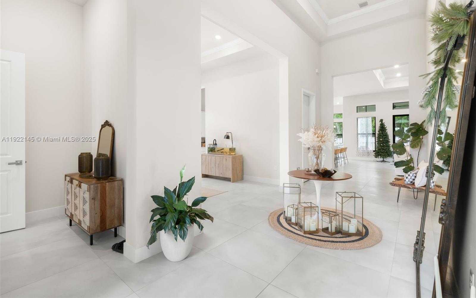 Small Image of 7849 LIBERTY WAY, Parkland Number 5