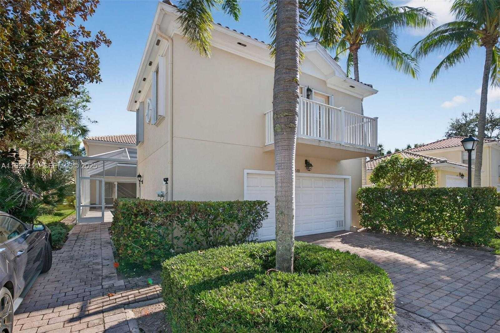 Small Image of 3518 COMMUNITY DR, Jupiter Number 40