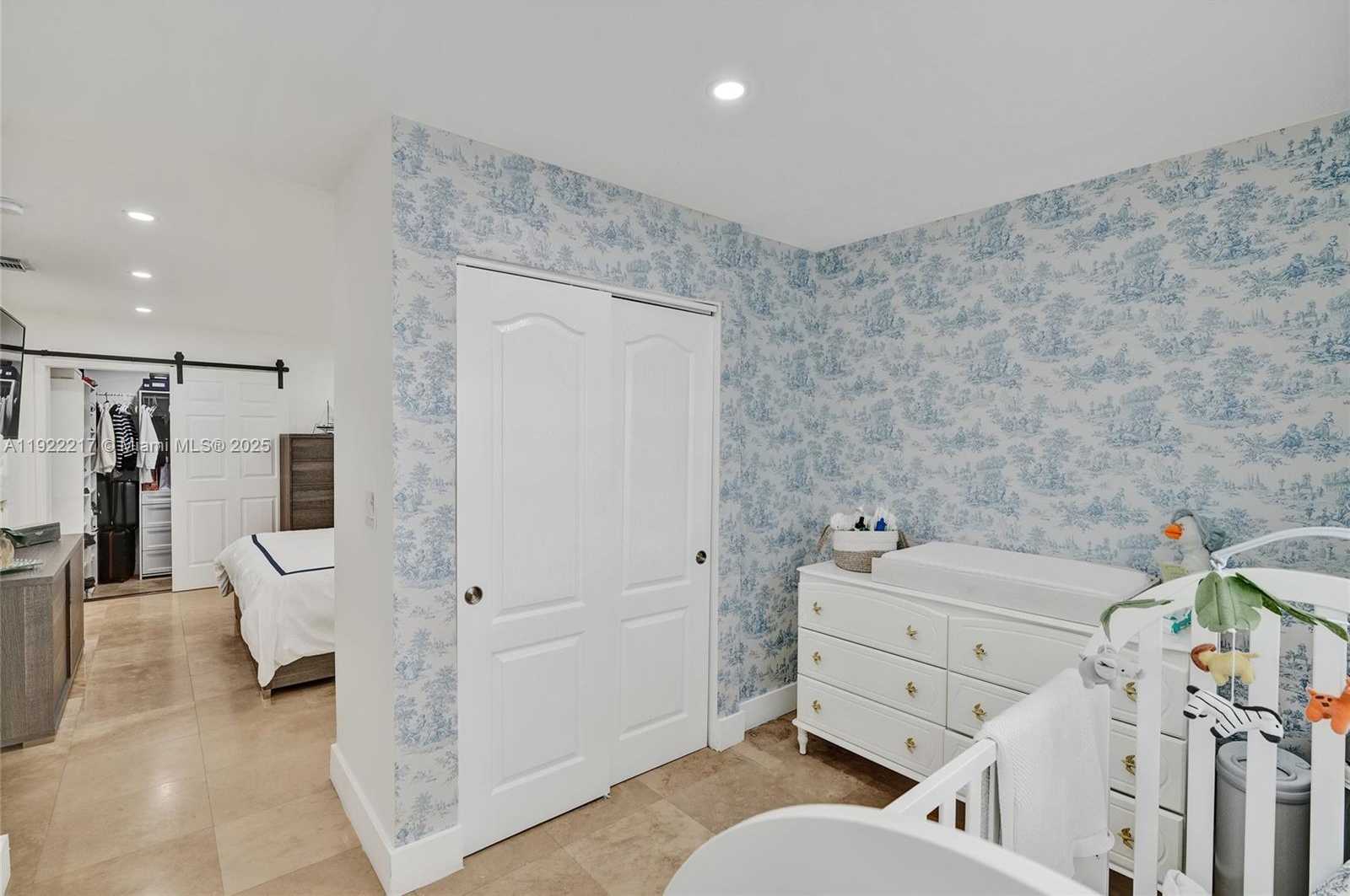 Small Image of 10401 SOUTH WEST 53RD ST, Miami Number 19