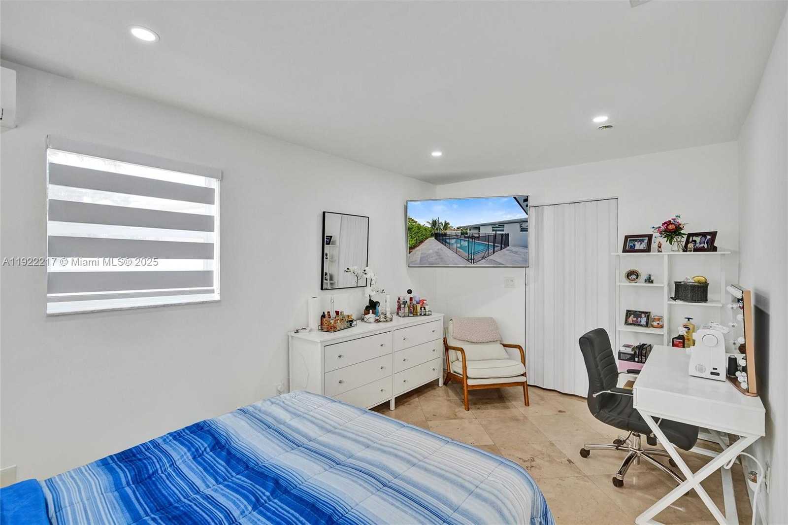 Small Image of 10401 SOUTH WEST 53RD ST, Miami Number 29