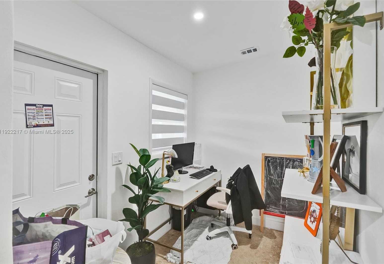 Small Image of 10401 SOUTH WEST 53RD ST, Miami Number 41