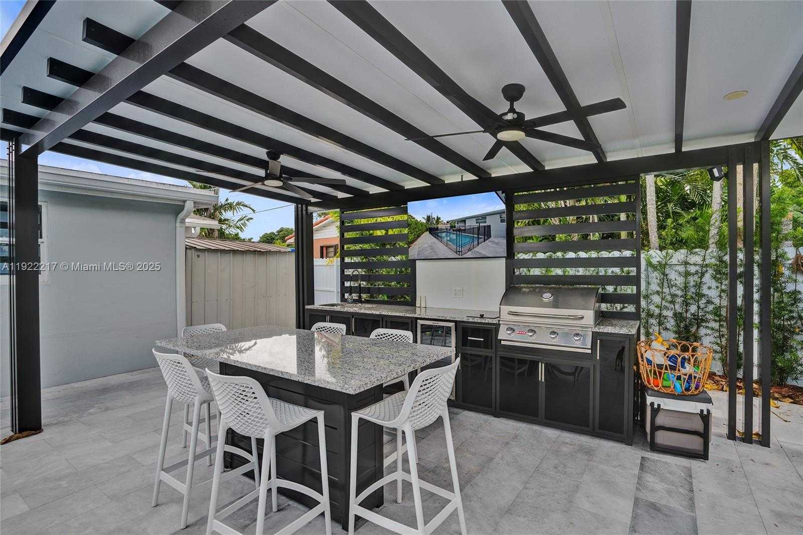 Small Image of 10401 SOUTH WEST 53RD ST, Miami Number 44