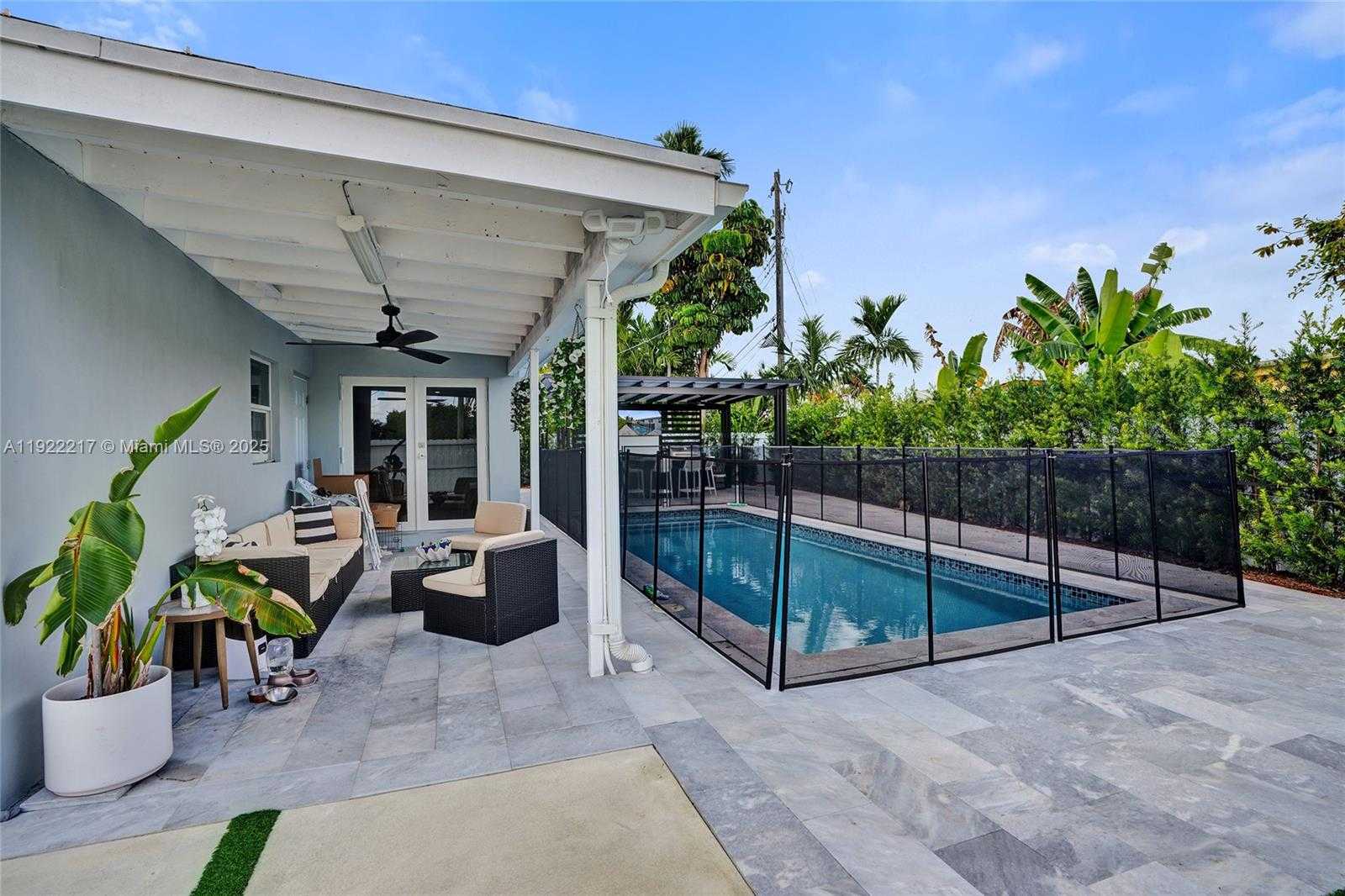 Small Image of 10401 SOUTH WEST 53RD ST, Miami Number 49