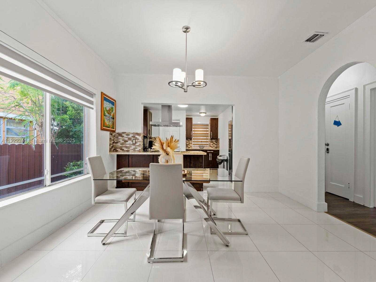 Small Image of 37 NORTH WEST 47TH TER, Miami Number 17