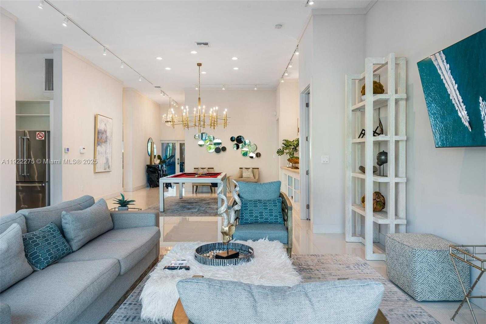 Small Image of 2112 NORTH EAST 17TH AVE, Wilton Manors Number 14