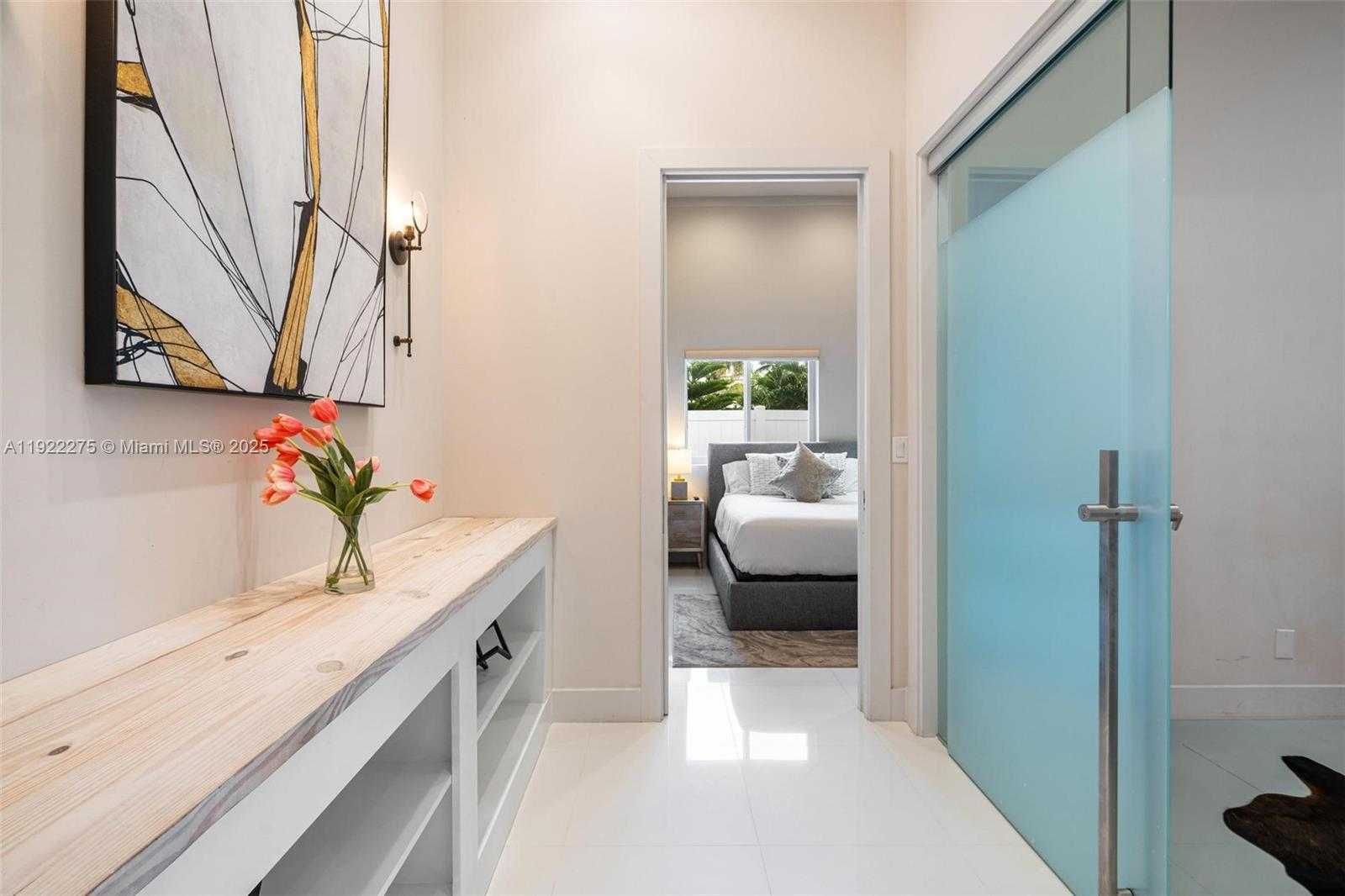 Small Image of 2112 NORTH EAST 17TH AVE, Wilton Manors Number 43