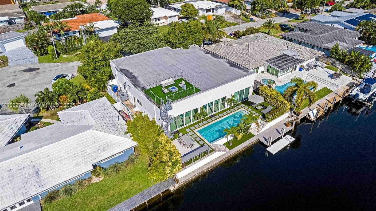 Small Image of 2112 NORTH EAST 17TH AVE, Wilton Manors Number 74