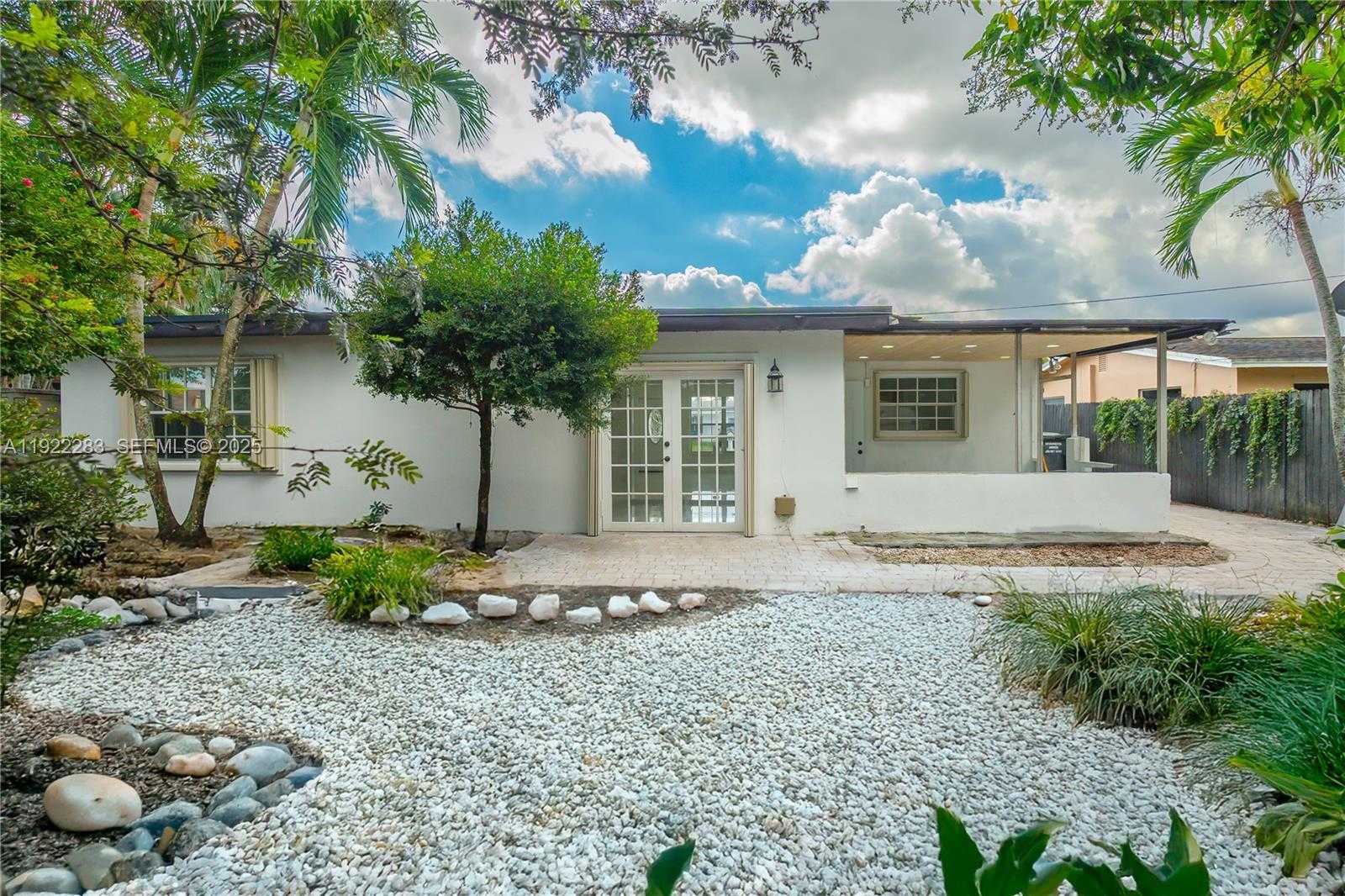 Small Image of 6321 FARRAGUT ST, Hollywood Number 38