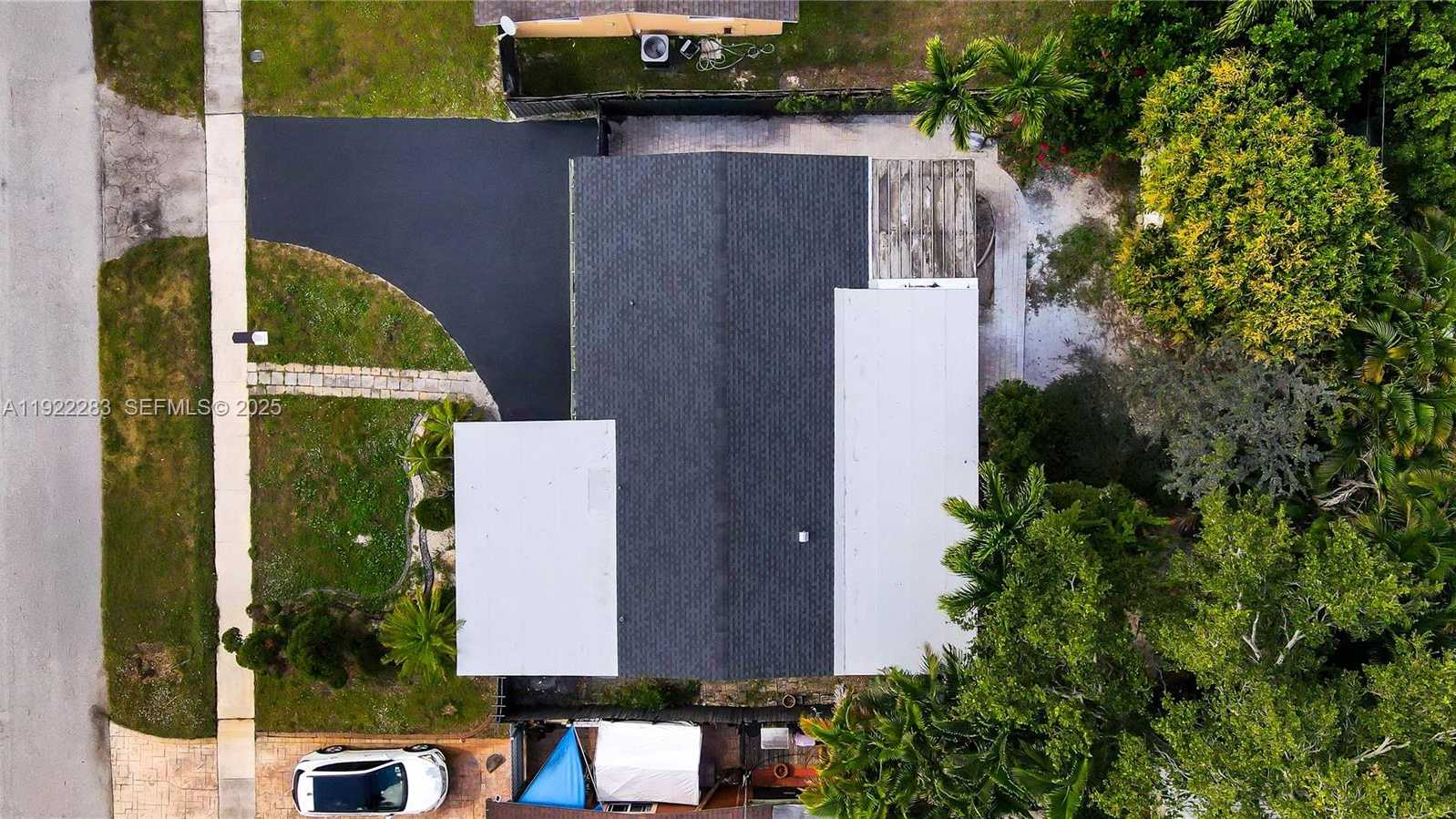 Small Image of 6321 FARRAGUT ST, Hollywood Number 40