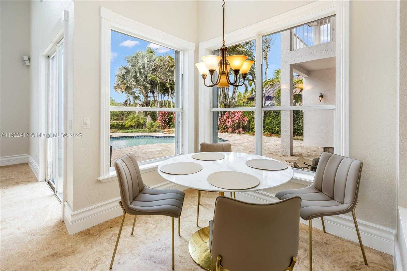 Small Image of 5028 SOUTH WEST 195TH TER, Miramar Number 11